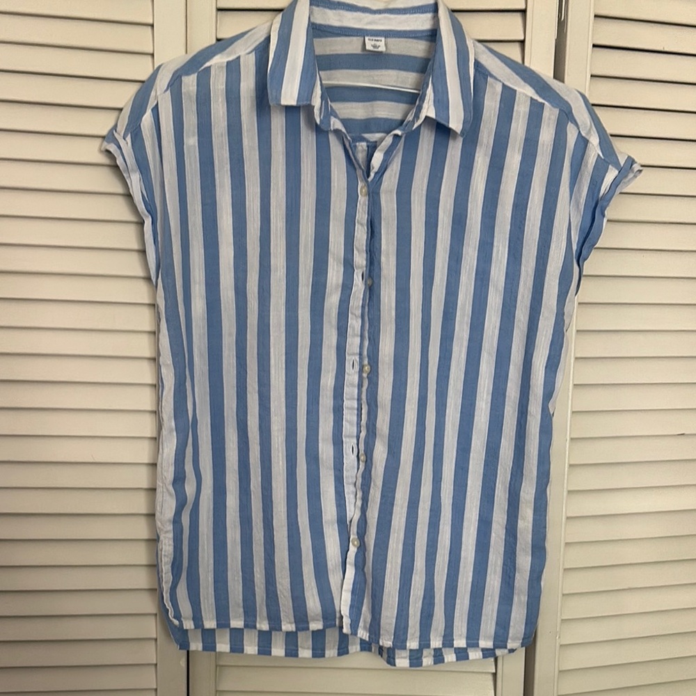 Light Blue and White Vertical Stripe Button-Up Shirt